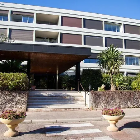 Apartment Cadre Exceptionnel - Appt Classe 3 Entierement Climatise - Mer-piscine-tennis